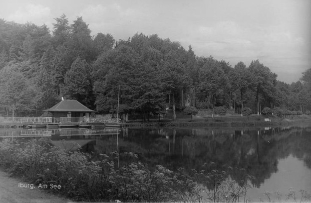 Verkaufspavillion Huster-Hankers am Charlottensee