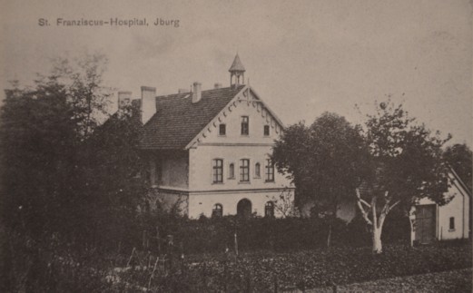 Franziskus-Hospital von Nordosten