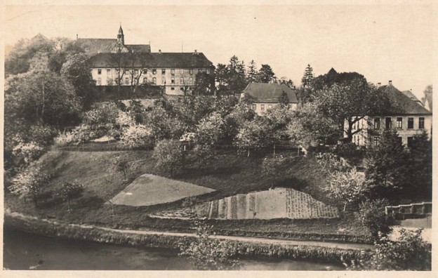 Ansichtskarte, gelaufen 1937, mit dem Haus Lamby (Mitte rechts)